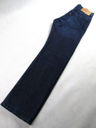 LEVIS 501 FÉRFI (S - W31 / L34) SÖTÉTKÉK FARMERNADRÁG